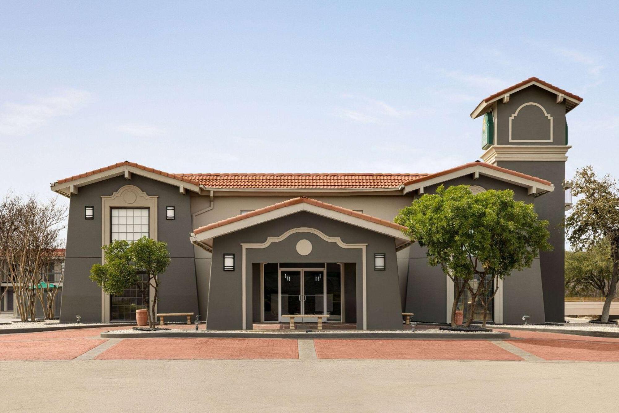 La Quinta Inn By Wyndham San Antonio Lackland מראה חיצוני תמונה