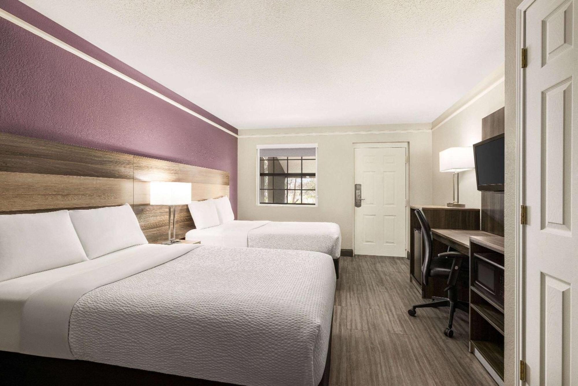 La Quinta Inn By Wyndham San Antonio Lackland מראה חיצוני תמונה