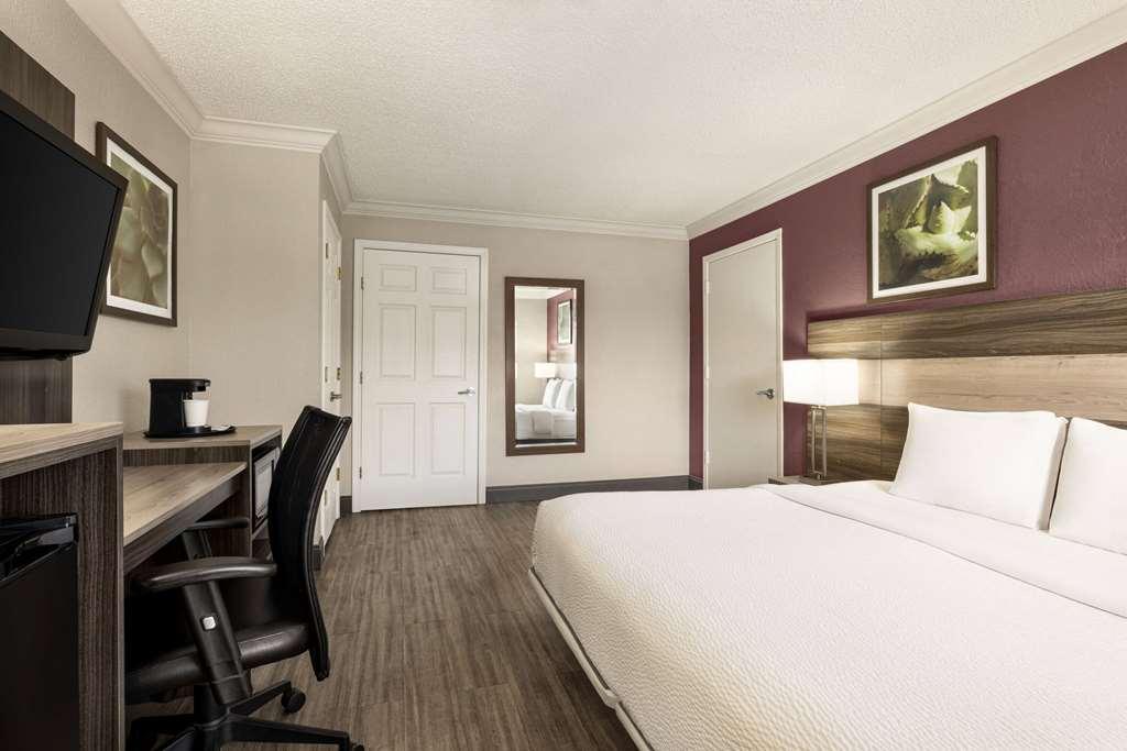 La Quinta Inn By Wyndham San Antonio Lackland חדר תמונה