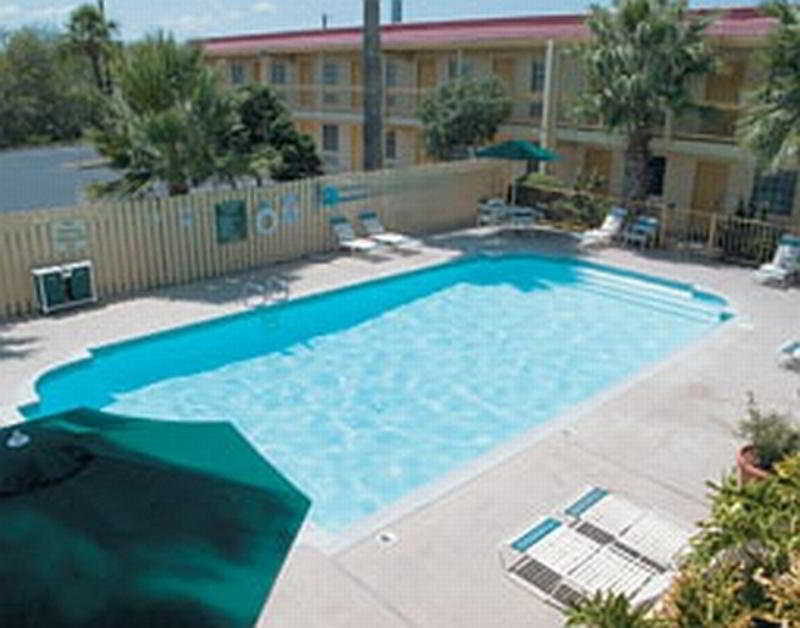 La Quinta Inn By Wyndham San Antonio Lackland מראה חיצוני תמונה